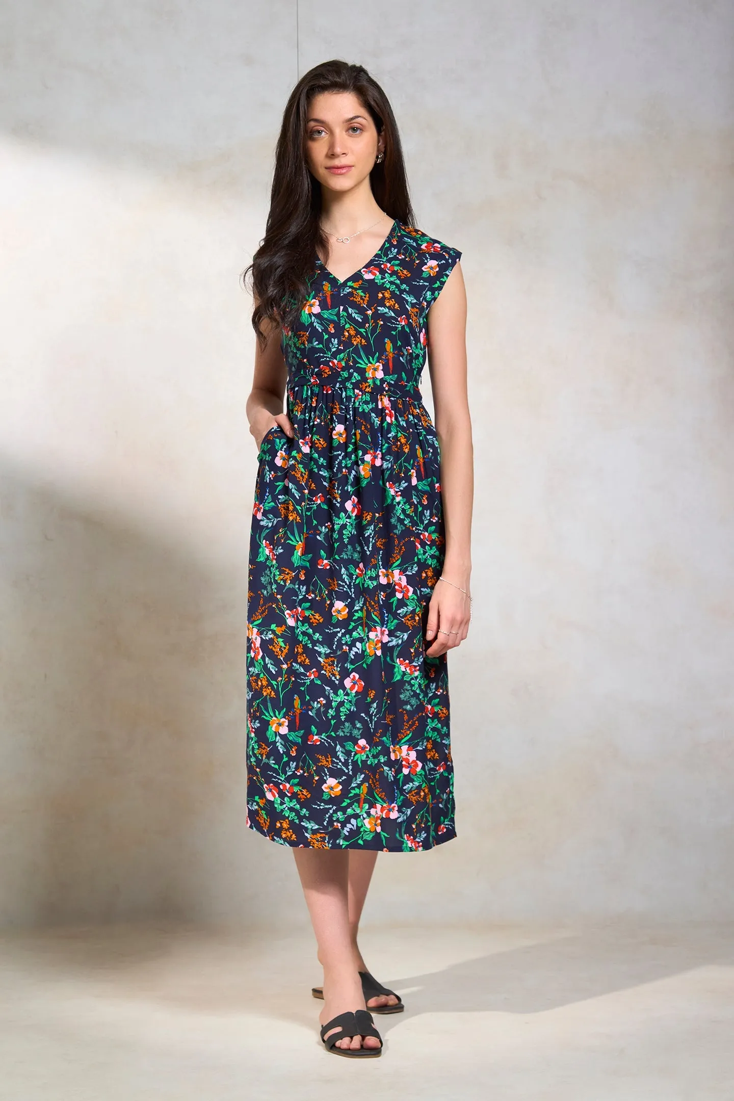 Hriya|Floral Midi Dress
