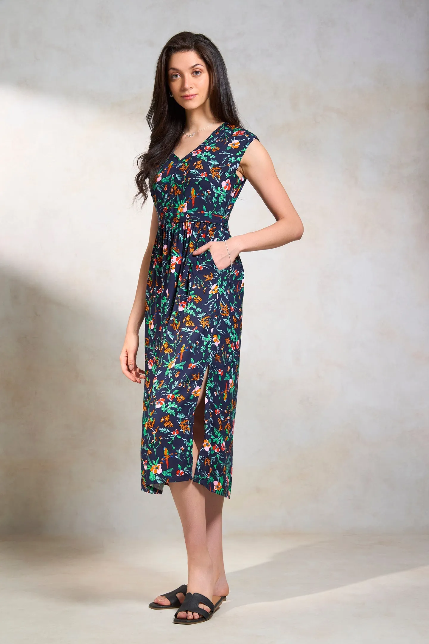 Hriya|Floral Midi Dress