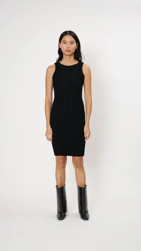 Spongy BK/WT-38 Dress in Black